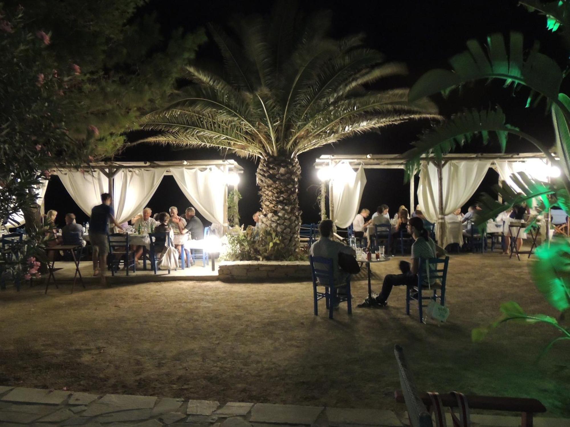 Filoxenia By Grispos Villas Schoinoussa Buitenkant foto