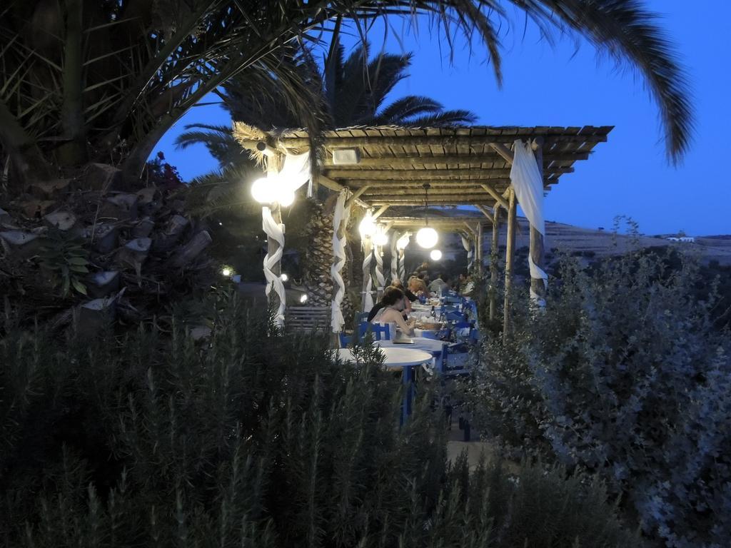 Filoxenia By Grispos Villas Schoinoussa Buitenkant foto